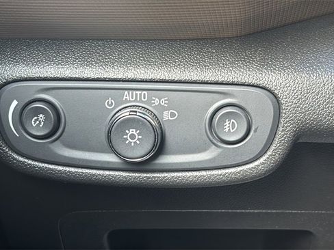 Used 2021 Chevrolet TrailBlazer ACTIV w/ Convenience Package image 18