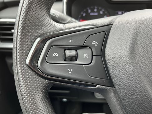 Used 2023 Chevrolet TrailBlazer LT image 20