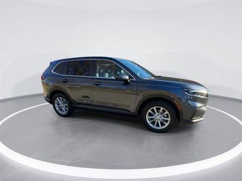 Used 2025 Honda CR-V EX image 2