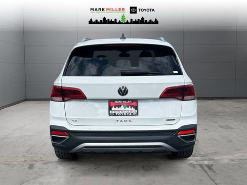 Used 2022 Volkswagen Taos SE AWD/4WD image 4