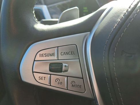 Used 2023 BMW X7 xDrive40i image 23