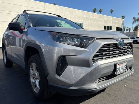 Certified 2020 Toyota RAV4 LE w/ Carpet Mat Package image 2