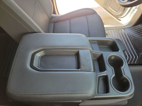 Used 2026 Chevrolet Silverado 1500 Custom w/ Turbomax Blackout Package RWD image 19