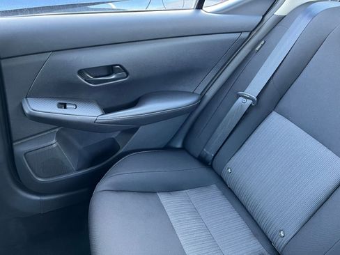 Used 2025 Nissan Sentra SV image 37