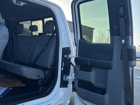 New 2026 Ford F550 4x4 SuperCab Super Duty w/ XL Chrome Package image 38