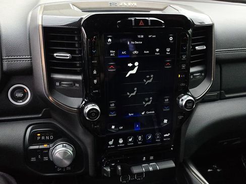 Used 2020 RAM 1500 Rebel AWD/4WD image 29