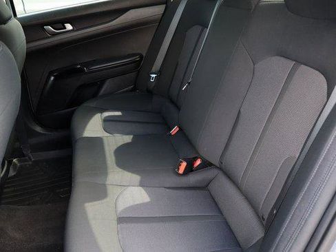 Used 2022 Kia K5 LX image 21