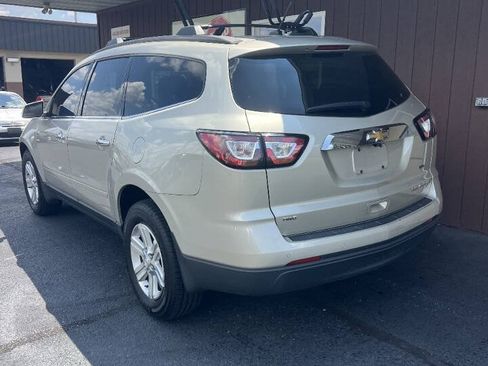 Used 2014 Chevrolet Traverse LT AWD/4WD image 3