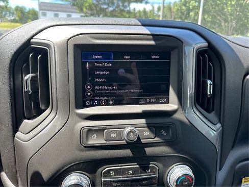 New 2025 GMC Sierra 3500 Pro w/ Fleet Convenience Package image 16