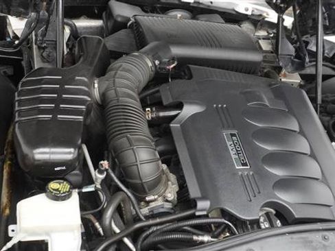 Used 2008 Saturn Sky w/ Premium Trim Package RWD image 22