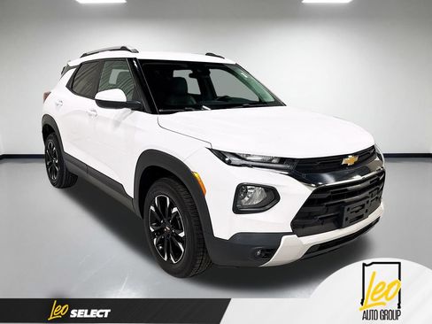 Used 2021 Chevrolet TrailBlazer LT AWD/4WD image 5