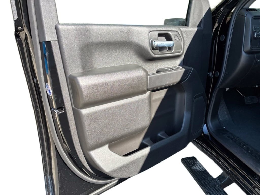 New 2026 Chevrolet Silverado 2500 Custom w/ Custom Value Package RWD image 14
