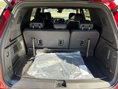 New 2026 Chevrolet Traverse LT AWD/4WD image 10