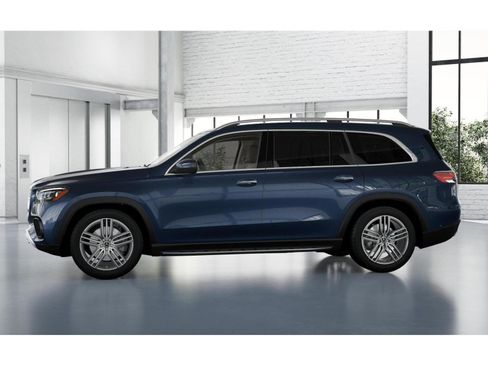 New 2026 Mercedes-Benz GLS 450 4MATIC image 35