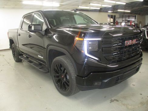 New 2026 GMC Sierra 1500 Elevation w/ Elevation Premium Package AWD/4WD image 3