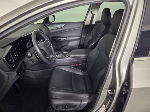 Used 2024 Lexus NX 250 FWD image 11