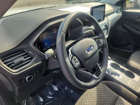 Used 2023 Ford Escape Active w/ Cold Weather Package FWD image 19