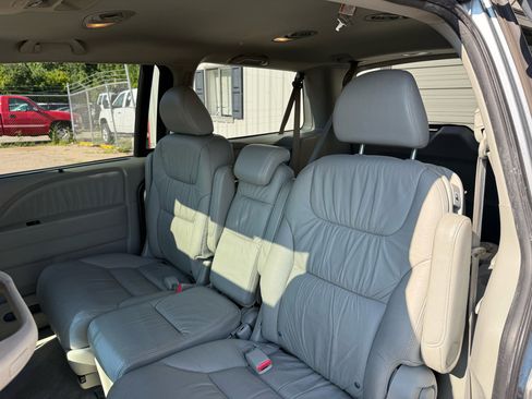 Used 2008 Honda Odyssey EX-L image 17