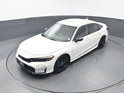 Used 2025 Honda Civic Sport image 31