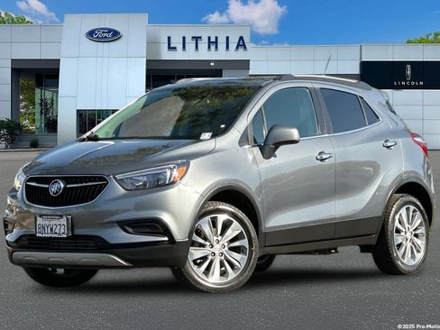 Used 2020 Buick Encore Preferred w/ Safety Package AWD/4WD image 1
