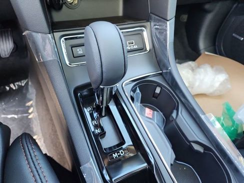 Used 2025 Subaru Ascent Bronze Edition AWD/4WD image 20