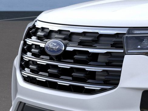 New 2026 Ford Explorer Active w/ Active Comfort Package image 17