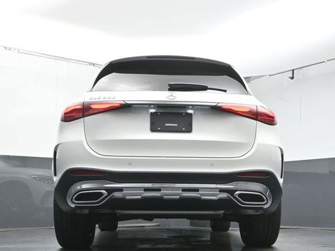 New 2026 Mercedes-Benz GLC 300 image 37