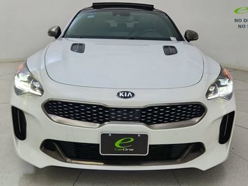 Used 2020 Kia Stinger GT2 AWD/4WD image 13