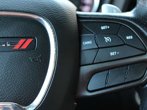 Used 2022 Dodge Challenger GT RWD image 19