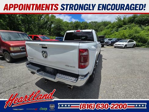 Used 2019 RAM 1500 Laramie AWD/4WD image 7