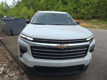 Used 2026 Chevrolet Traverse LT