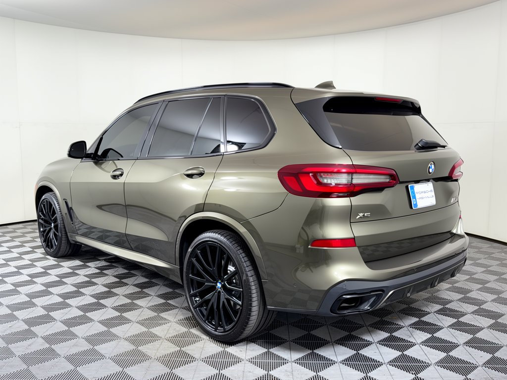 Used 2022 BMW X5 M50i AWD/4WD image 3
