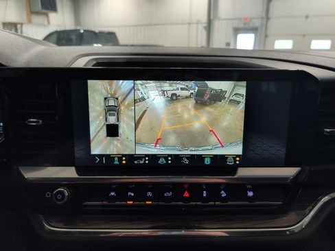 Used 2023 GMC Sierra 1500 Elevation w/ Elevation Premium Package AWD/4WD image 12