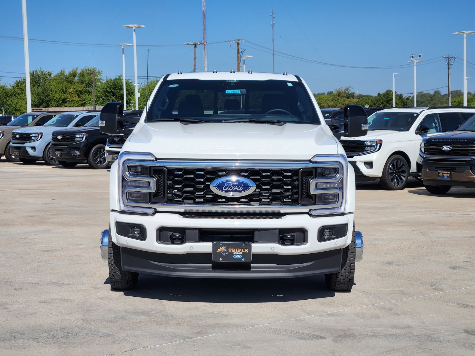 New 2026 Ford F450 Platinum w/ FX4 Off-Road Package AWD/4WD image 6