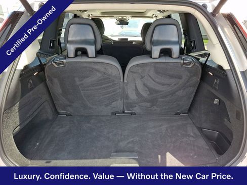 Certified 2025 Volvo XC90 B6 Plus AWD/4WD image 28