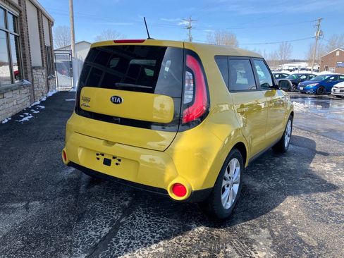 Used 2015 Kia Soul ! w/ Sun & Sound Package image 3
