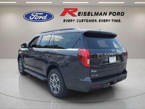 New 2025 Ford Expedition Active AWD/4WD image 3