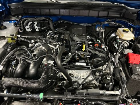 Used 2024 Ford Bronco Outer Banks image 26