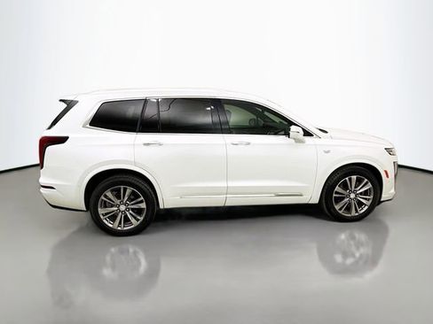 Used 2024 Cadillac XT6 Premium Luxury w/ Technology Package image 11