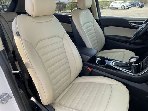 Used 2018 Ford Edge SEL w/ Equipment Group 201A image 14