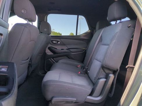 Used 2023 Chevrolet Traverse LT FWD image 28