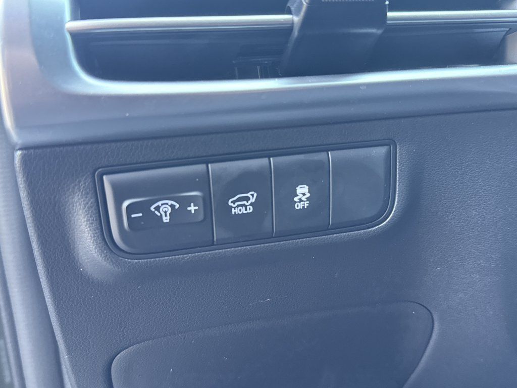 Certified 2025 Hyundai Tucson SEL FWD image 22