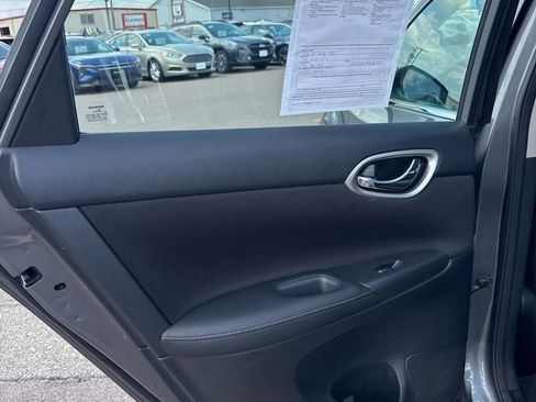 Used 2017 Nissan Sentra SV FWD image 24