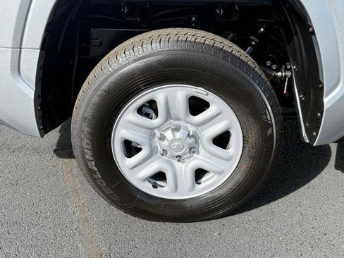 Used 2026 Toyota Tundra SR image 14