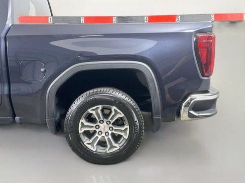 Used 2025 GMC Sierra 1500 SLT RWD image 41