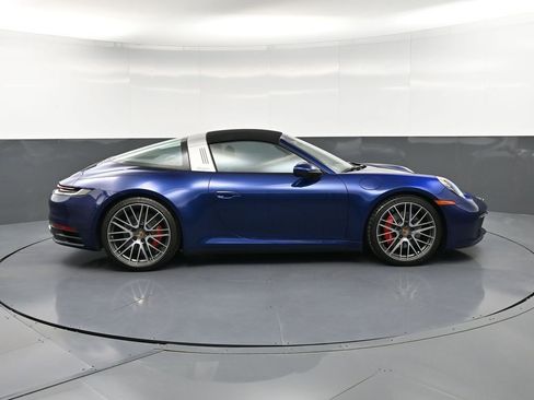 Certified 2024 Porsche 911 Targa 4S AWD/4WD image 9