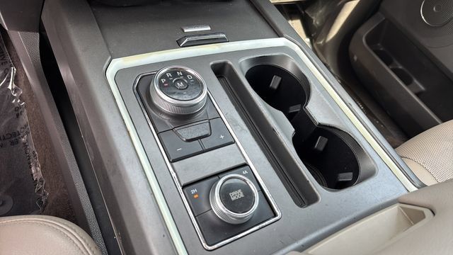 Used 2018 Ford Expedition Max XLT w/ Equipment Group 201A AWD/4WD image 29