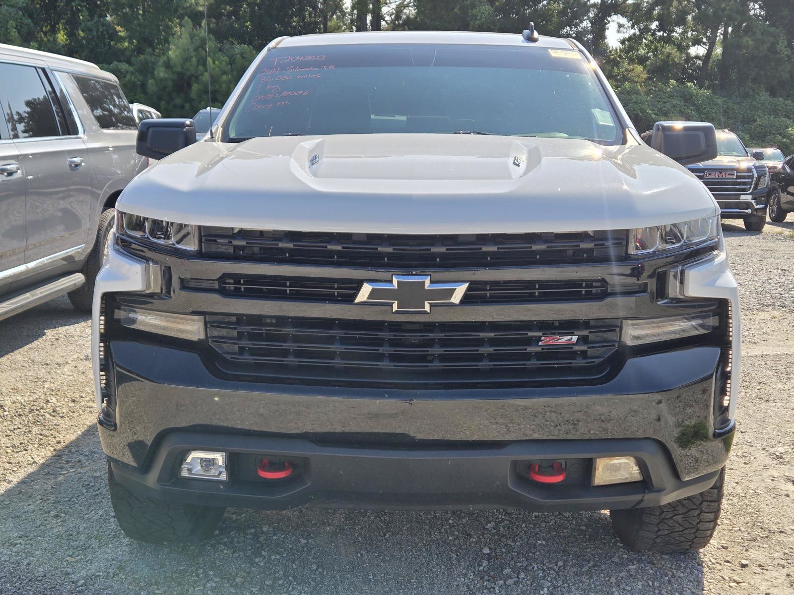 Used 2021 Chevrolet Silverado 1500 LT Trail Boss w/ Bed Protection Package AWD/4WD image 2
