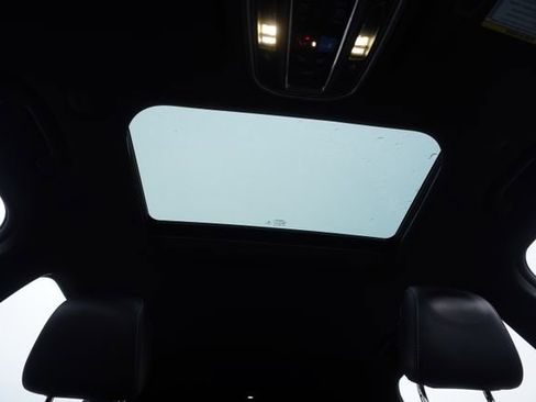 Used 2023 Jeep Grand Cherokee Altitude image 12