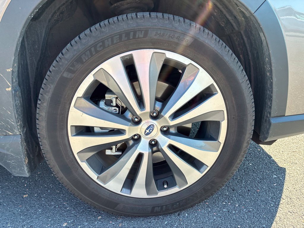 Used 2022 Subaru Ascent Limited AWD/4WD image 24